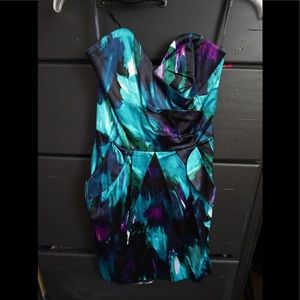 Wired strapless dress